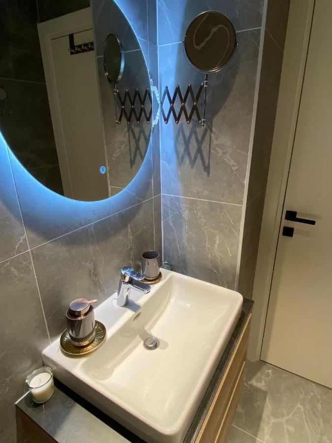 Symphony707 - Belgrade Waterfront Apartman Kültér fotó